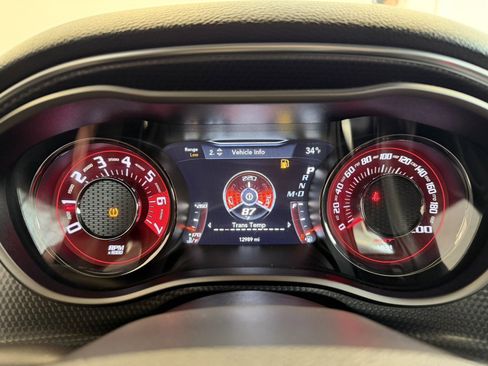 Used 2018 Dodge Challenger SRT Hellcat image 10