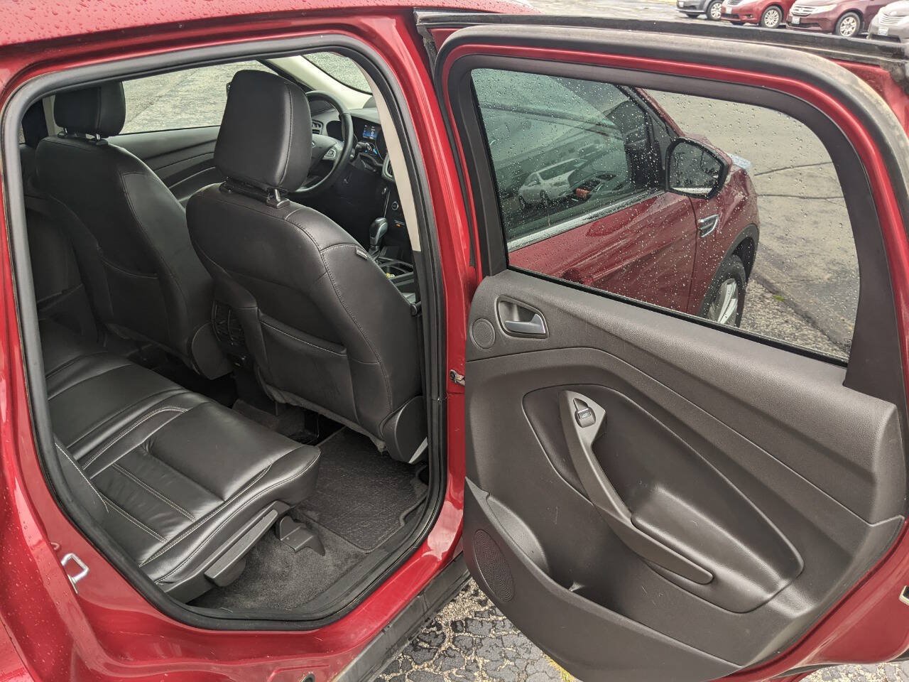 Used 2018 Ford Escape Titanium AWD/4WD image 15