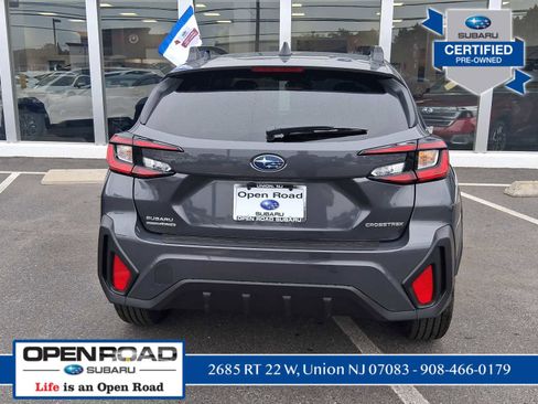 Certified 2025 Subaru Crosstrek 2.0i Premium image 8