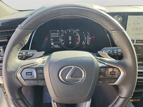 Used 2024 Lexus RX 350 Premium image 21