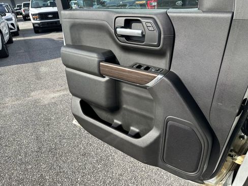 Used 2020 Chevrolet Silverado 1500 LT w/ All-Star Edition image 20