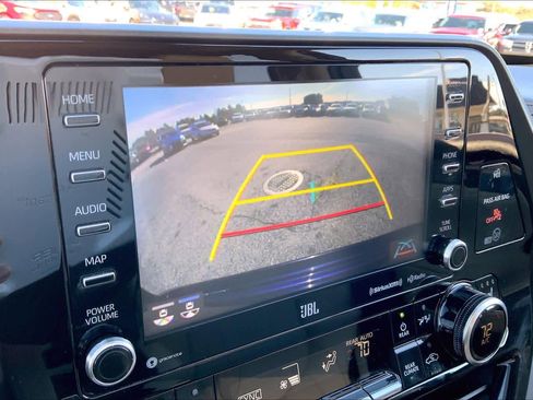 Used 2020 Toyota Highlander Limited image 26