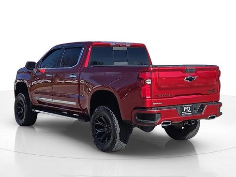 Used 2022 Chevrolet Silverado 1500 High Country w/ High Country Premium Package image 4