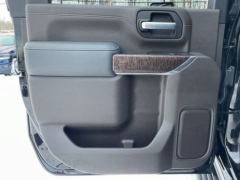 Used 2021 GMC Sierra 3500 Denali w/ Denali Ultimate Package image 11