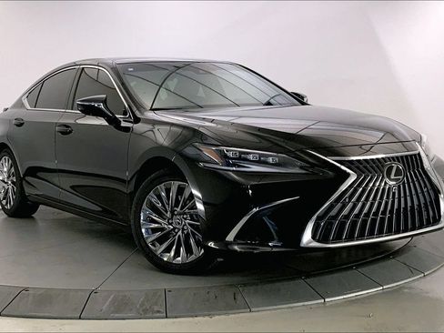 Used 2025 Lexus ES 350 Ultra Luxury w/ Accessory Package (Z2) FWD image 32