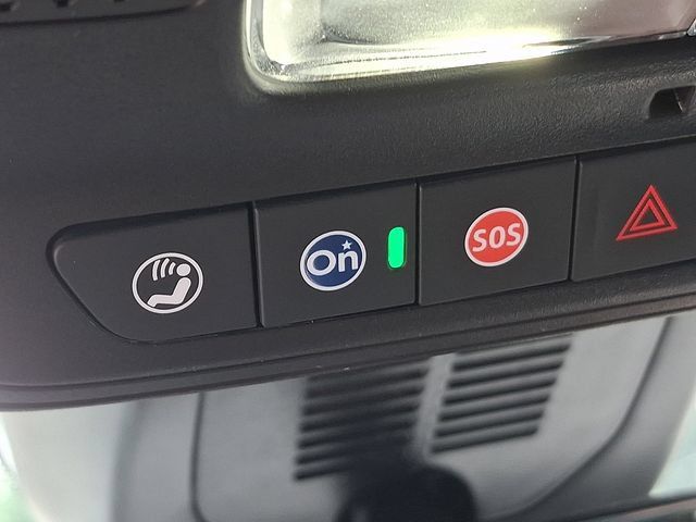 Used 2026 Chevrolet Equinox LT w/ Safety and Technology Package AWD/4WD image 14