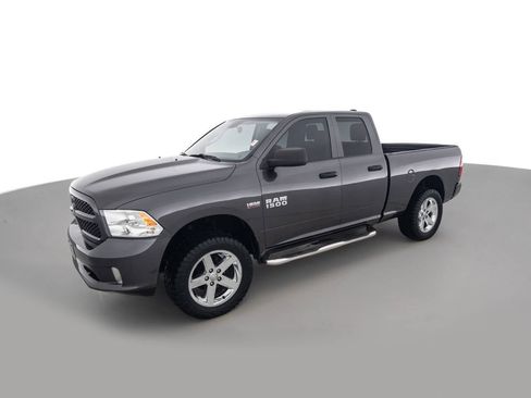 Used 2018 RAM 1500 Express w/ Express Value Package image 9
