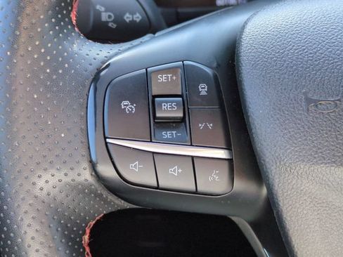 Used 2023 Ford Escape ST-Line w/ Tech Pack #1 FWD image 16