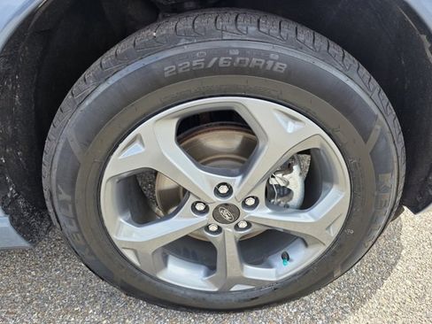 Used 2023 Ford Escape ST-Line w/ Tech Pack #1 image 9