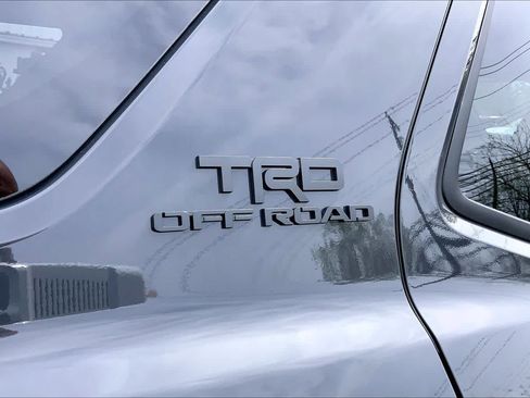 Used 2026 Toyota 4Runner TRD Off-Road image 10