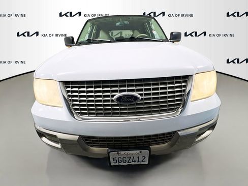 Used 2004 Ford Expedition Eddie Bauer image 2