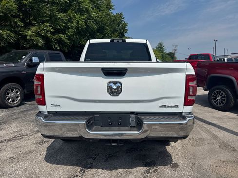 Used 2022 RAM 3500 Tradesman w/ Towing Technology Group AWD/4WD image 4