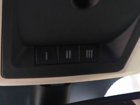 Used 2014 RAM 2500 Limited image 29