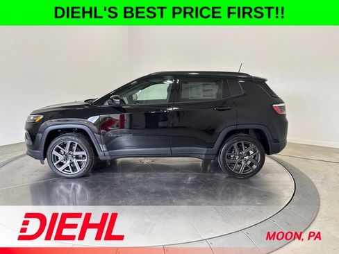 New 2026 Jeep Compass Limited AWD/4WD image 4