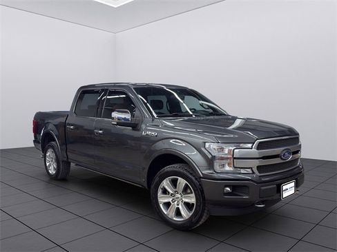 Used 2019 Ford F150 Platinum w/ Equipment Group 701A Luxury image 8