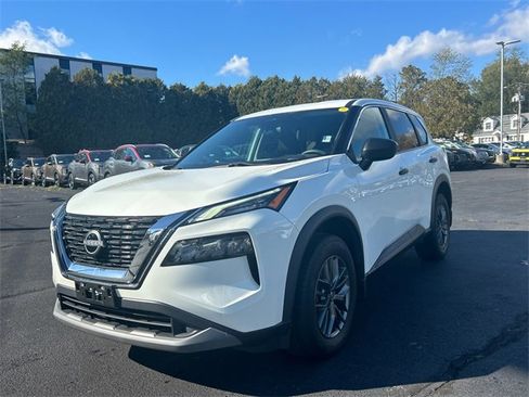 Certified 2023 Nissan Rogue S image 5