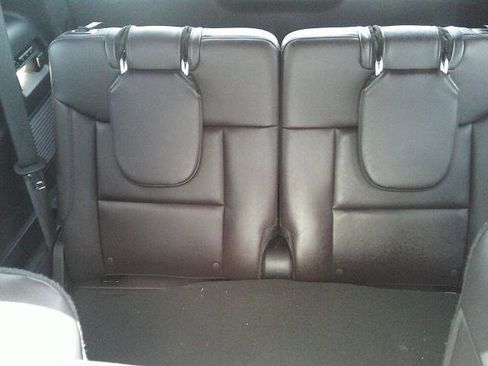Used 2025 Ford Explorer Platinum w/ LUX Leather Package AWD/4WD image 6