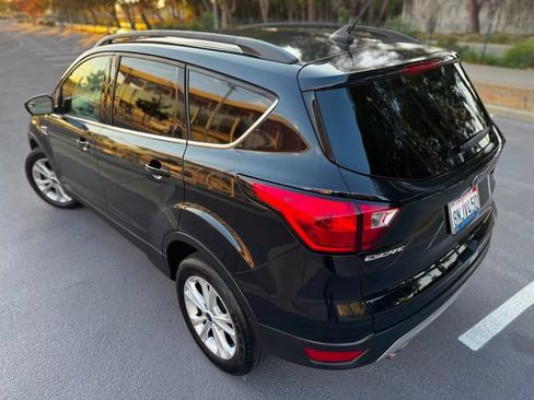 Used 2019 Ford Escape SEL FWD image 22
