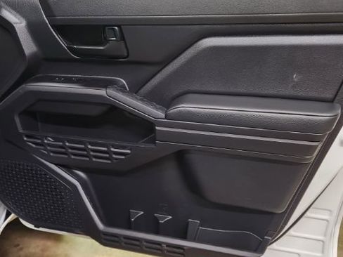 Used 2024 Toyota Tacoma SR image 15