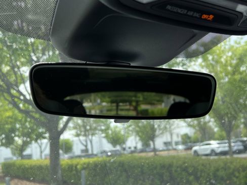 Used 2020 Audi Q3 2.0T Premium image 27