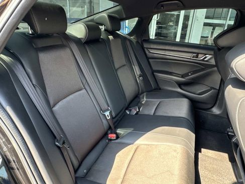 Used 2022 Honda Accord Sport image 10