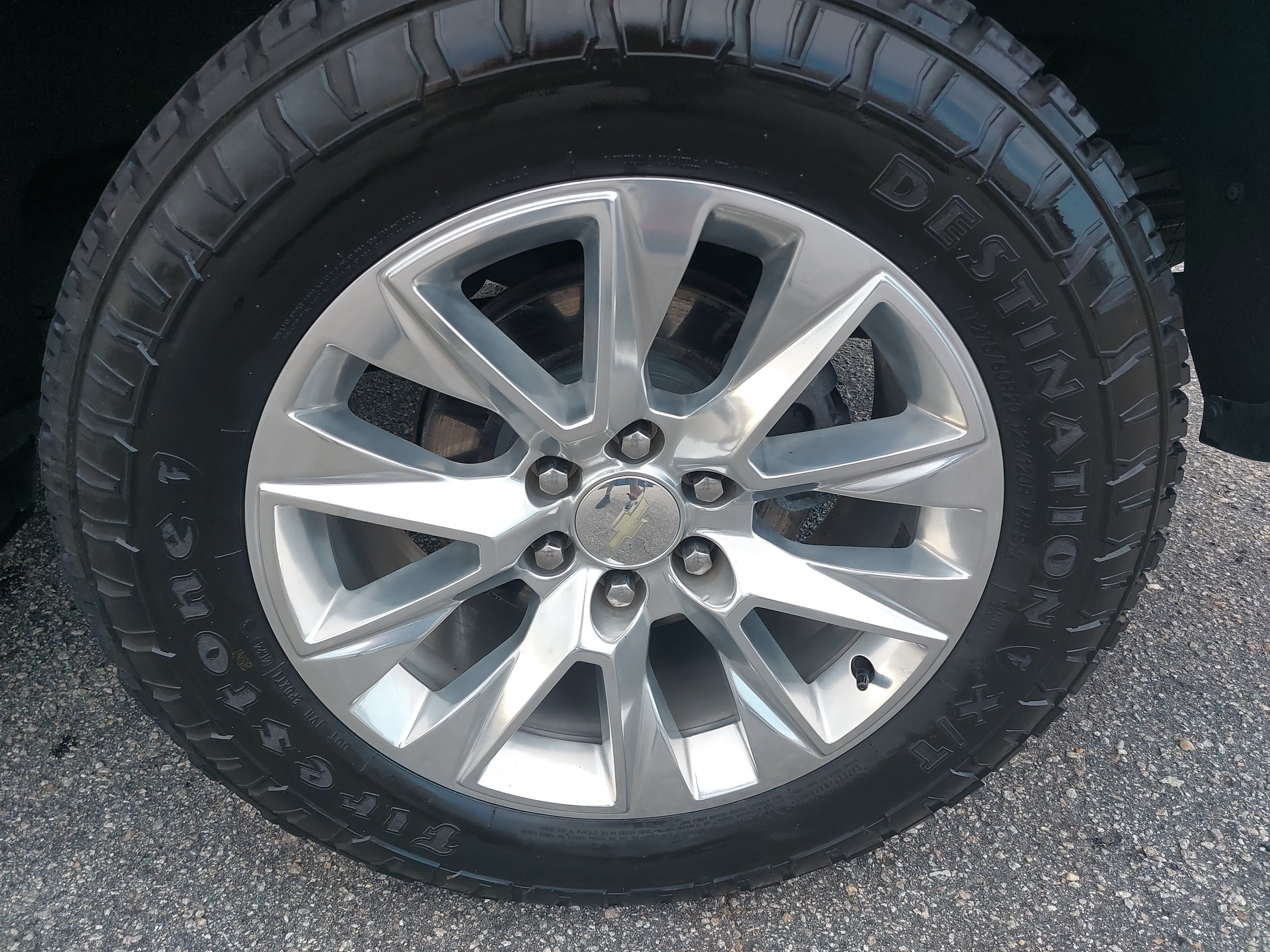 Used 2019 Chevrolet Silverado 1500 LTZ w/ LTZ Plus Package AWD/4WD image 34