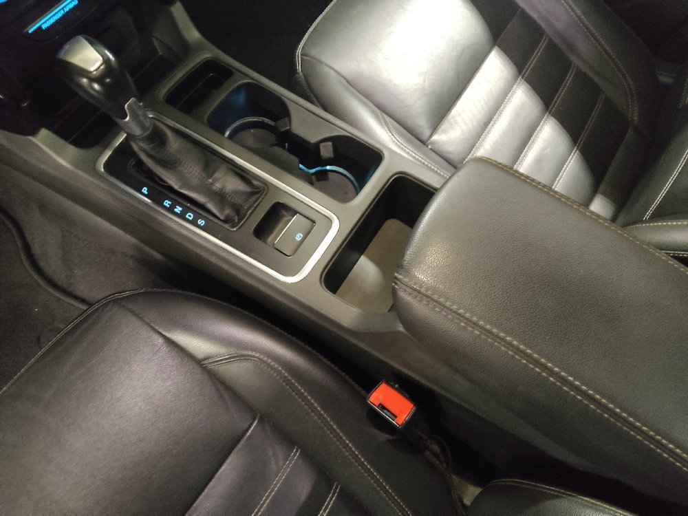 Used 2017 Ford Escape Titanium FWD image 26