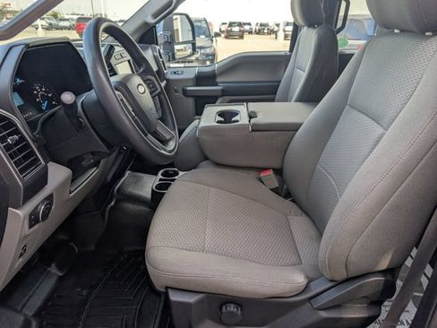 Used 2019 Ford F150 XLT AWD/4WD image 8