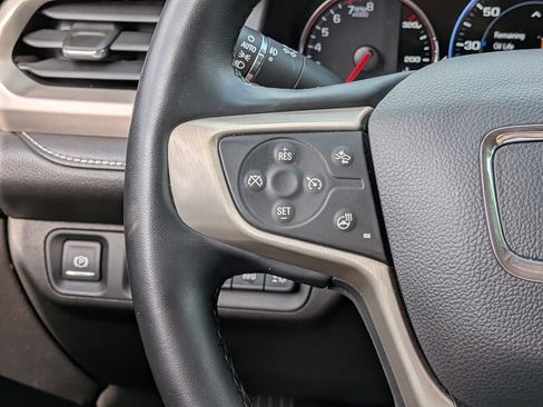 Used 2023 GMC Acadia Denali AWD/4WD image 24