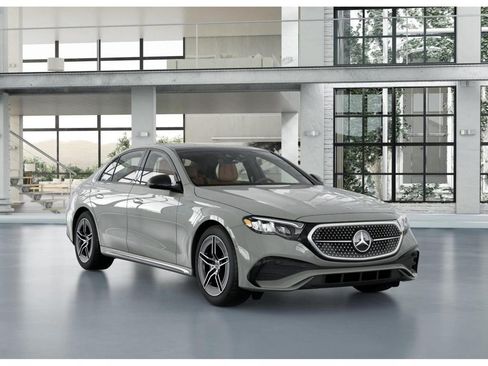 New 2026 Mercedes-Benz E 350 4MATIC Sedan image 10