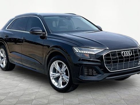 Used 2023 Audi Q8 Premium w/ Convenience Package AWD/4WD image 11