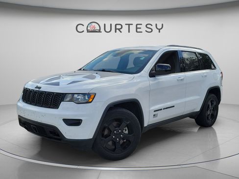 Used 2021 Jeep Grand Cherokee Freedom Edition AWD/4WD image 1