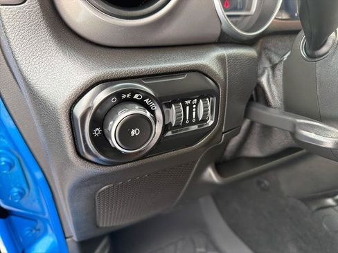 Used 2021 Jeep Wrangler Unlimited Sport AWD/4WD image 15