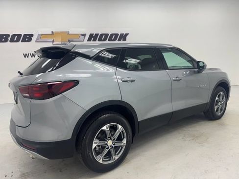 Used 2024 Chevrolet Blazer LT FWD image 5