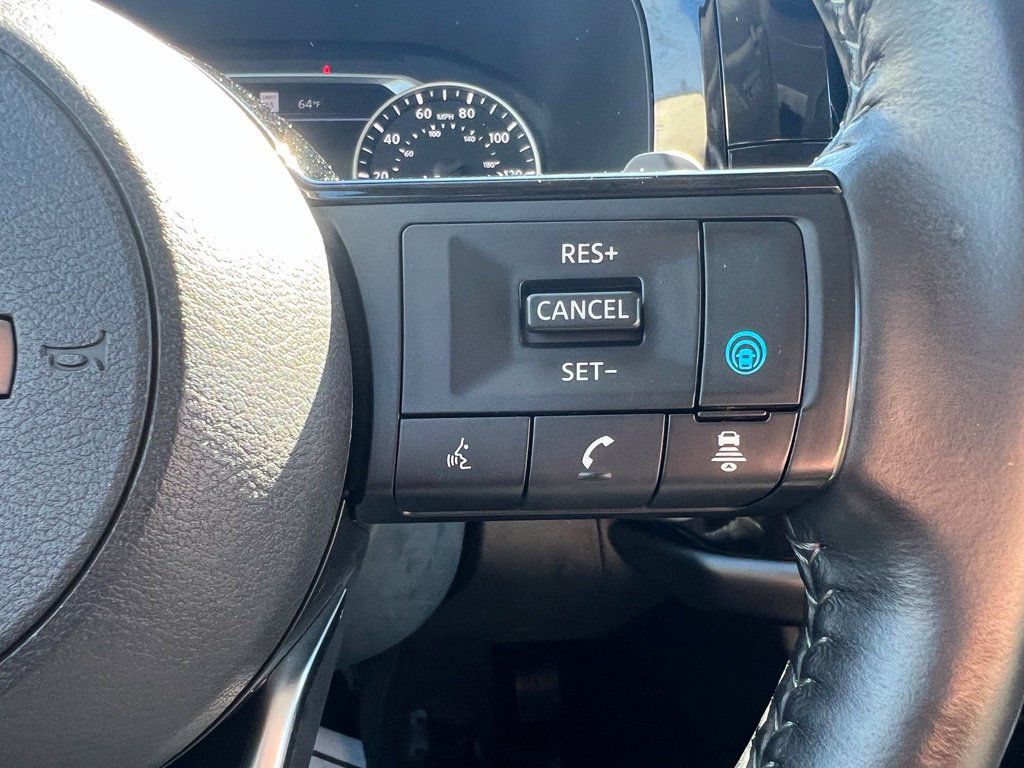 Certified 2023 Nissan Pathfinder SL w/ Black Appearance Package AWD/4WD image 25