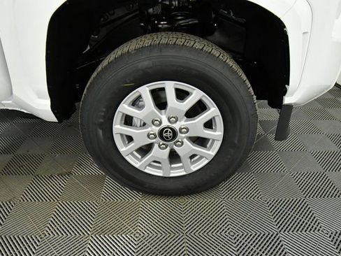 New 2026 Toyota Tacoma SR5 AWD/4WD image 17