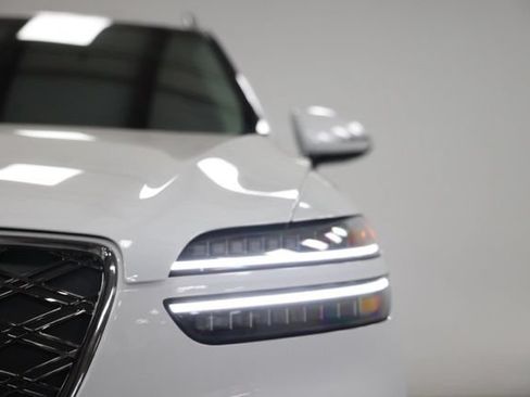 New 2026 Genesis GV70 2.5T Select AWD/4WD image 3