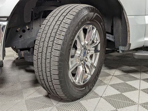 Used 2015 Ford F150 XLT w/ Equipment Group 302A Luxury RWD image 10