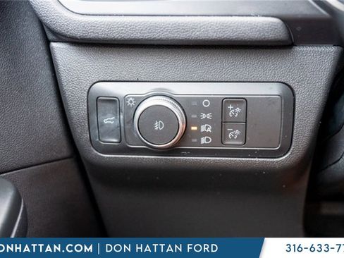 Used 2022 Ford Escape SEL image 17