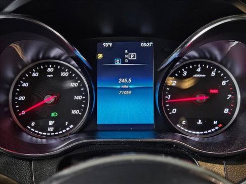 Used 2020 Mercedes-Benz GLC 300 image 11
