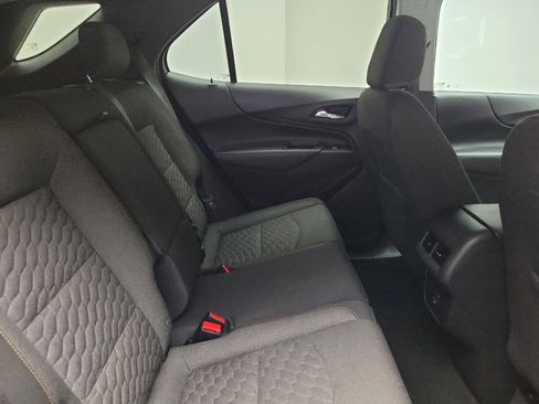 Used 2020 Chevrolet Equinox LT FWD image 19