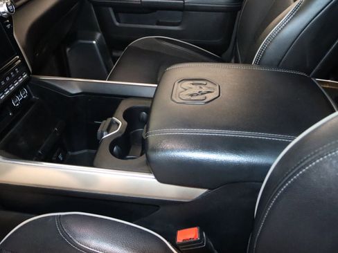 Used 2024 RAM 3500 Laramie image 46