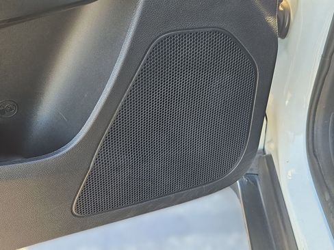 Used 2021 Jeep Cherokee Trailhawk w/ Technology Group image 22