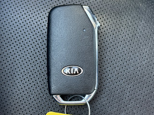 Used 2020 Kia Telluride S w/ S 8 Passenger Seating Package FWD image 26