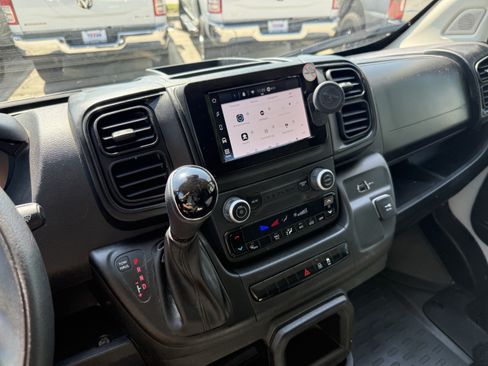 Used 2023 RAM ProMaster 2500 FWD image 18
