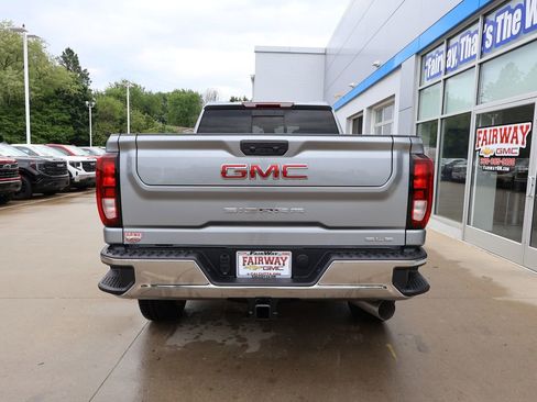 New 2026 GMC Sierra 3500 SLE w/ Preferred Package AWD/4WD image 9
