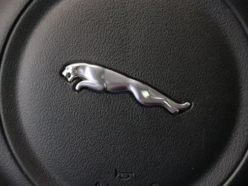 Used 2018 Jaguar F-PACE Prestige AWD/4WD image 20