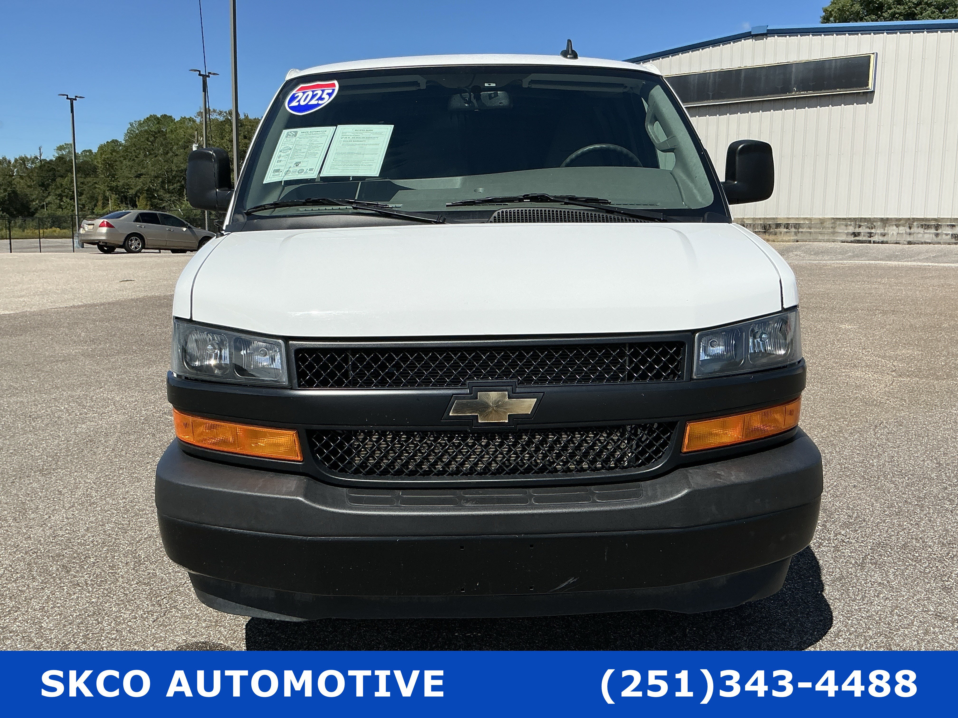 Used 2025 Chevrolet Express 2500 Extended w/ Driver Convenience Package RWD image 8