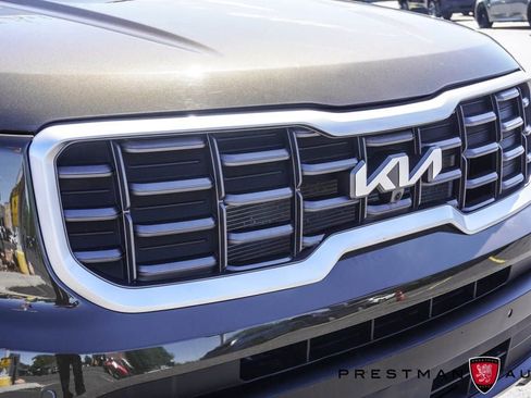 Used 2023 Kia Telluride SX AWD/4WD image 16