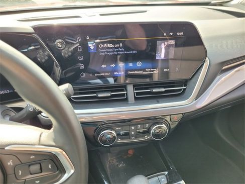 Certified 2024 Chevrolet Trax ACTIV w/ Driver Confidence Package image 23